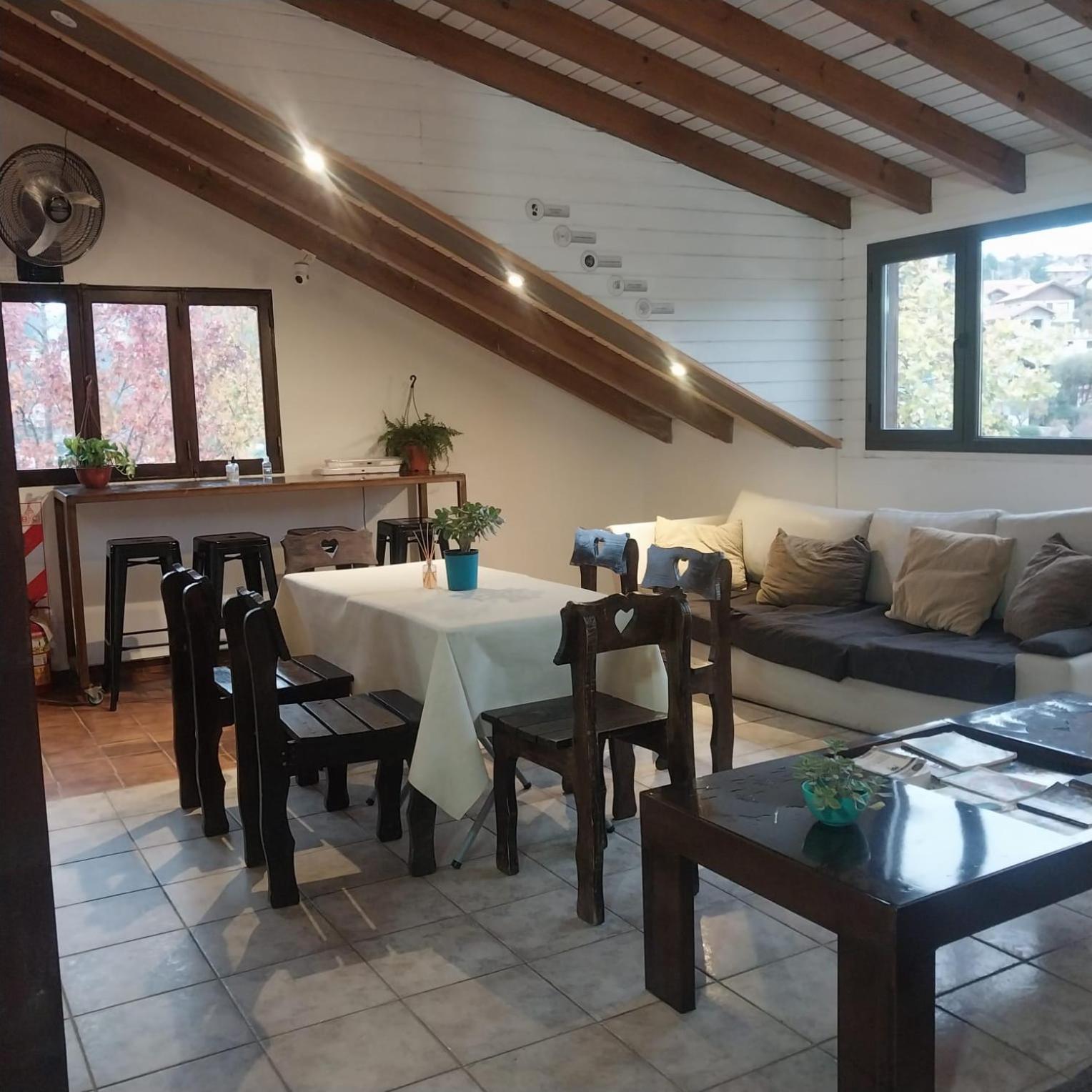 Cucu Haus Hostel La Cumbrecita Extérieur photo